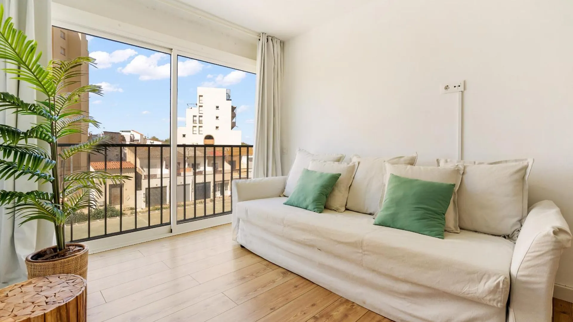 Welcs Apartamento 217 Emp Cerca Del Mar Empuriabrava Apartment